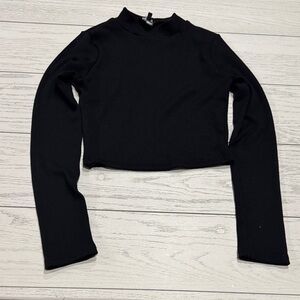 Fashion Nova Black Ribbed Crop Top